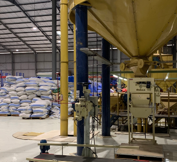 Processing line and sacks at the KTON facility